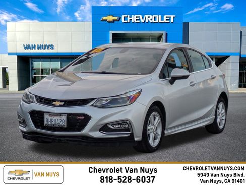 Used 2018 Chevrolet Cruze LT w/ RS Package image 1