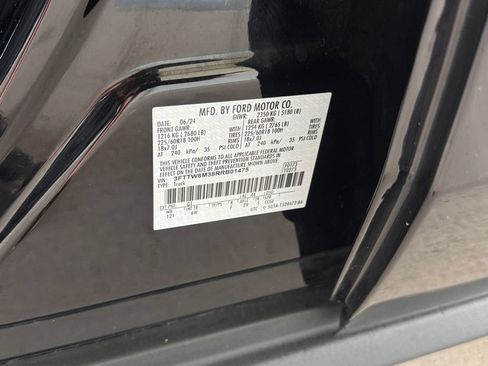 Used 2024 Ford Maverick Lariat w/ Black Appearance Package FWD image 31