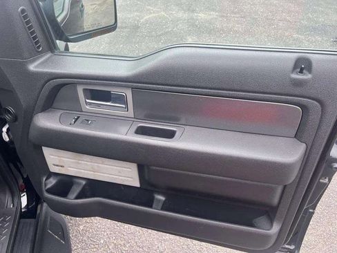 Used 2011 Ford F150 Raptor w/ Raptor Luxury Pkg image 19