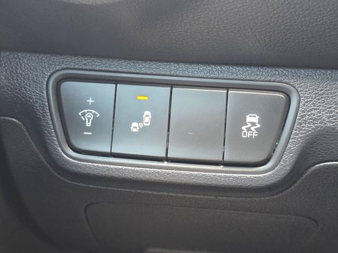 Used 2022 Kia Forte GT-Line FWD image 11
