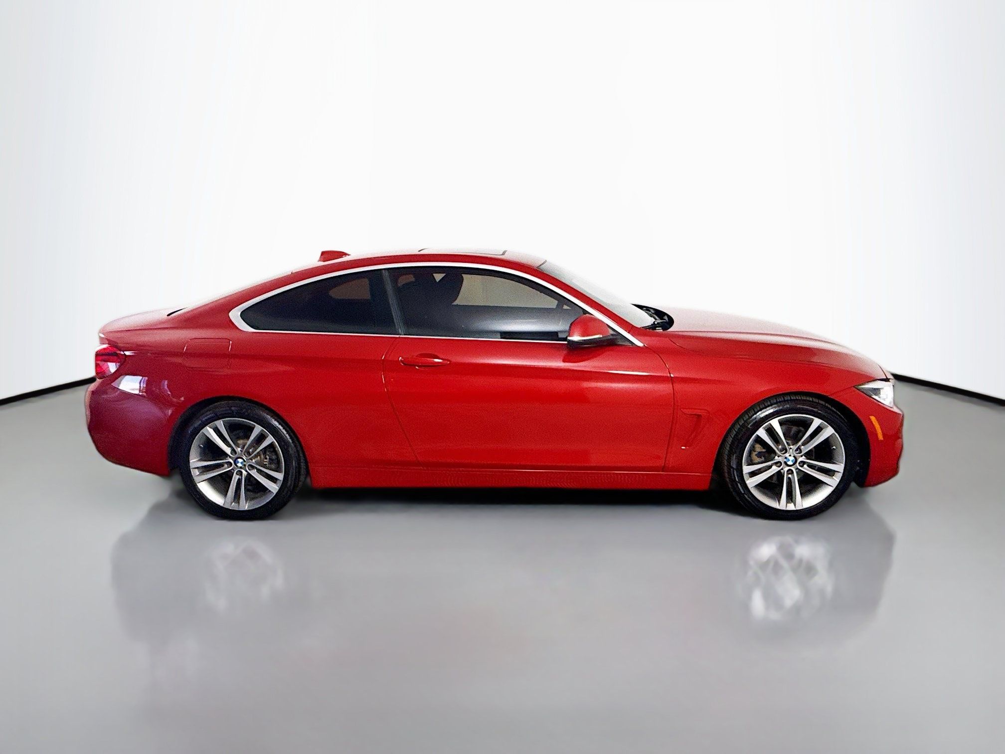 Used 2018 BMW 430i Coupe w/ Premium Package RWD image 11
