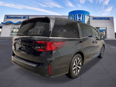 New 2026 Honda Odyssey EX-L image 5