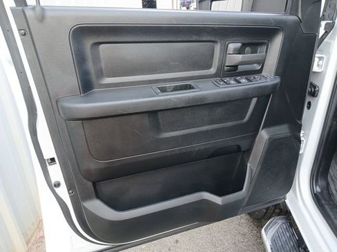 Used 2024 RAM 3500 Tradesman w/ Chrome Appearance Group image 62