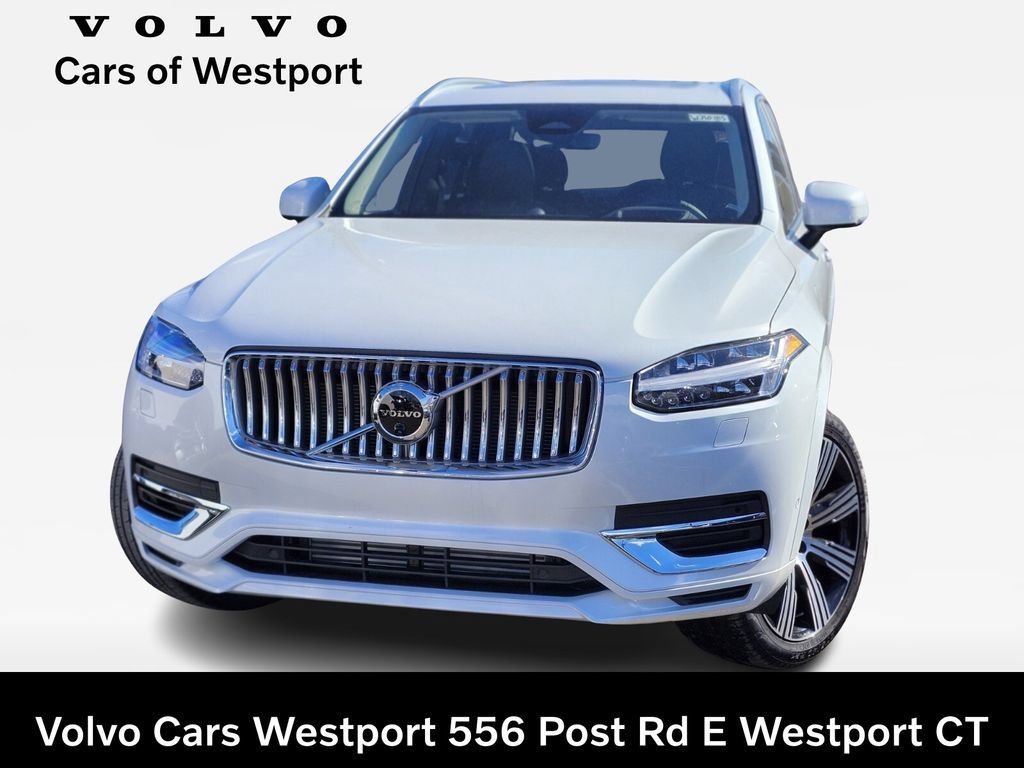 Certified 2025 Volvo XC90 T8 Ultra w/ Protection Package Premier AWD/4WD image 1