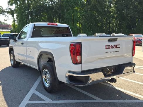 Used 2023 GMC Sierra 1500 Pro w/ Convenience Package RWD image 3
