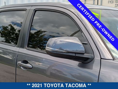 Used 2021 Toyota Tacoma TRD Sport RWD image 11
