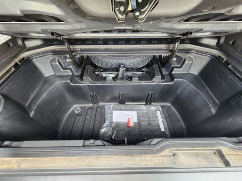 Certified 2025 Honda Ridgeline Black Edition image 7