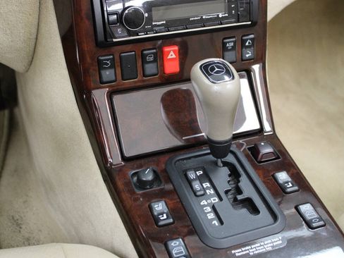 Used 1998 Mercedes-Benz SL 500 image 15