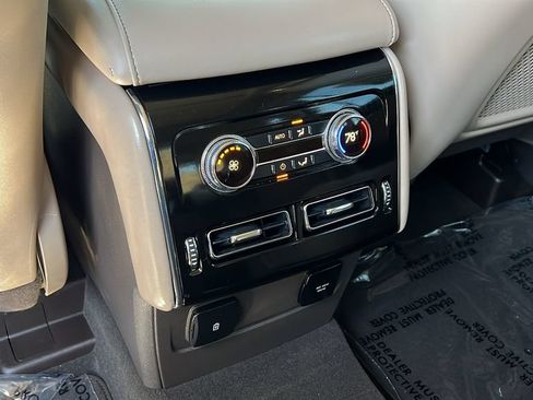 Certified 2024 Lincoln Aviator 2WD w/ Premium Package image 9
