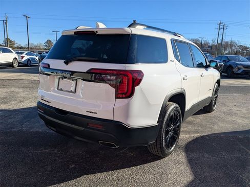 Certified 2023 GMC Acadia SLT w/ Elevation Edition image 6