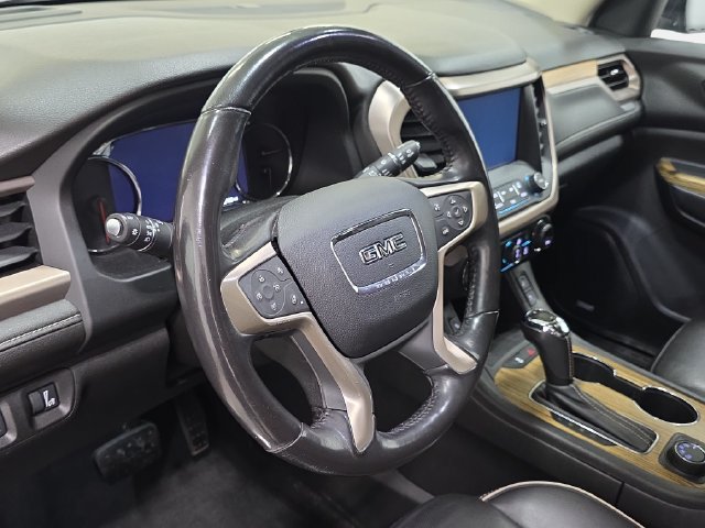 Used 2019 GMC Acadia Denali AWD/4WD image 14