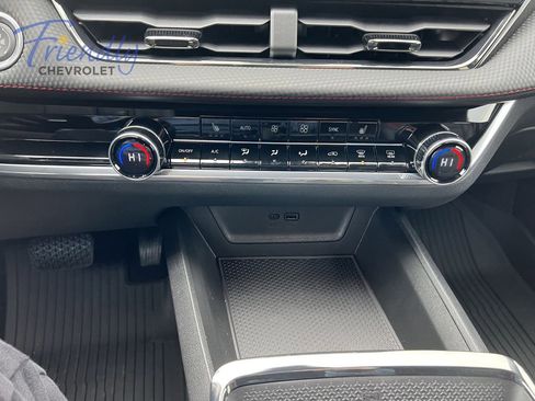 New 2026 Chevrolet Equinox RS w/ Safety and Technology Package AWD/4WD image 7