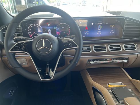 Certified 2025 Mercedes-Benz GLE 350 GLE 350 image 29
