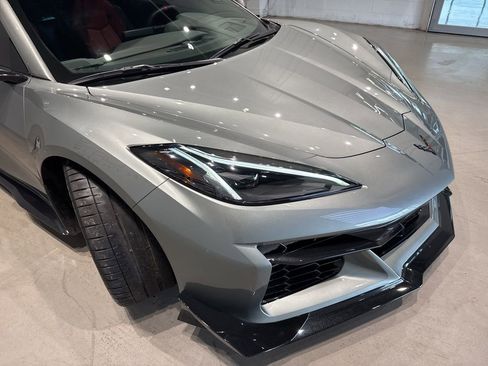 Used 2024 Chevrolet Corvette Z06 image 12