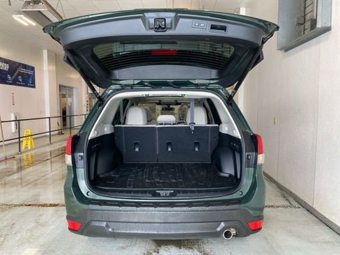Certified 2023 Subaru Forester Limited image 7