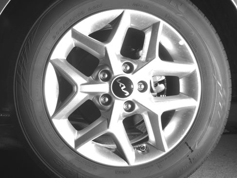 Used 2025 Kia Soul LX w/ LX Technology Package FWD image 14