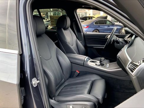Used 2021 BMW X5 xDrive40i w/ Convenience Package image 8
