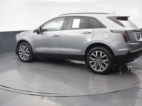 Used 2023 Cadillac XT5 Sportv w/ Technology Package AWD/4WD image 3
