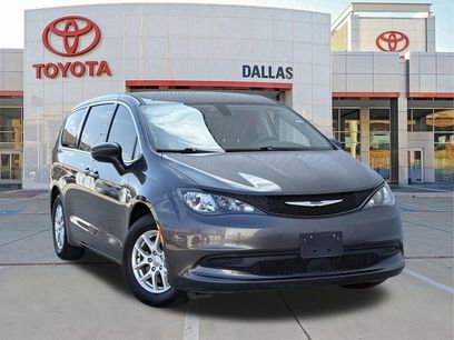 Used 2022 Chrysler Voyager LX