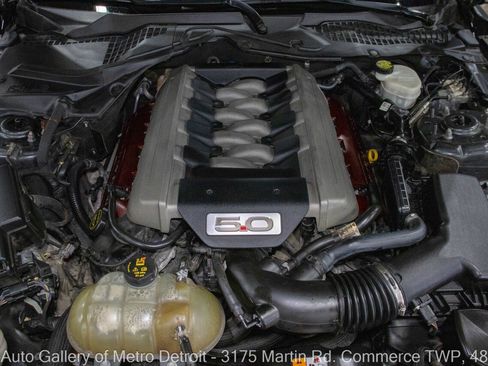 Used 2017 Ford Mustang GT Premium RWD image 19