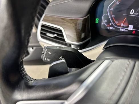 Used 2020 BMW 740i xDrive 740i xDrive w/ Cold Weather Package image 15