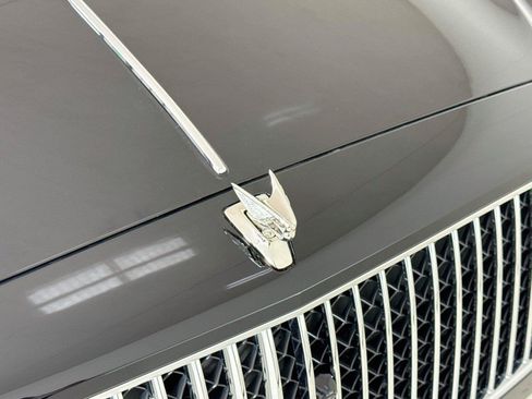 Used 2022 Bentley Flying Spur V8 AWD/4WD image 34