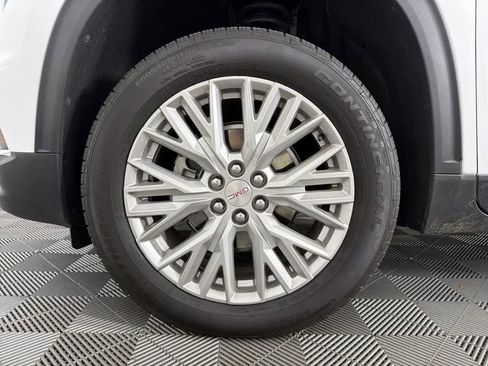 New 2025 GMC Acadia Elevation w/ Elevation Premium Package image 17