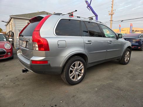 Used 2012 Volvo XC90 3.2 image 4