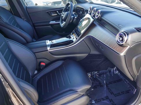New 2026 Mercedes-Benz GLC 300 image 15