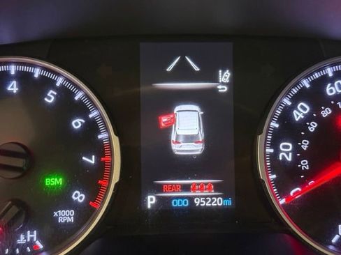 Used 2019 Toyota RAV4 XLE w/ All Weather Liner Package AWD/4WD image 13