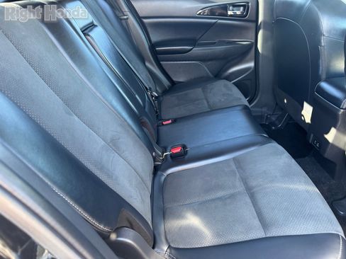 Used 2024 Mitsubishi Eclipse Cross SE image 13