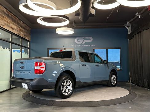 Used 2022 Ford Maverick XL FWD image 3