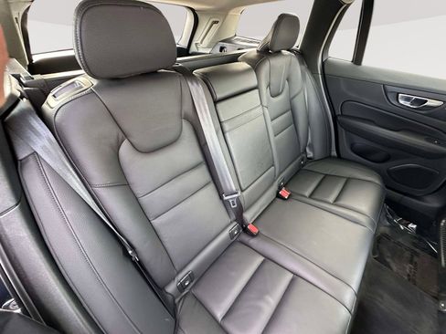 Used 2021 Volvo V60 T5 Cross Country w/ Advanced Package image 29