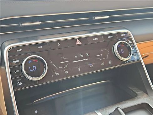 Used 2024 Genesis GV80 2.5T w/ Prestige Package AWD/4WD image 15