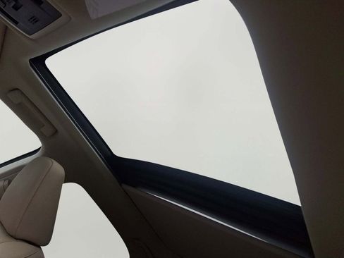 Used 2022 Lexus RX 450h AWD w/ Premium Package image 15