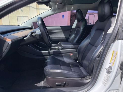 Used 2019 Tesla Model 3 Standard Range Plus RWD image 17