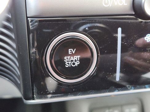 New 2026 Hyundai Ioniq 5 Limited image 16