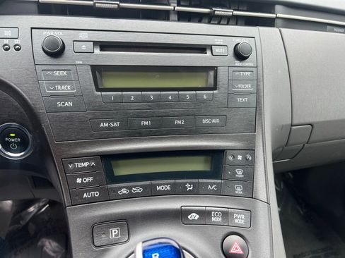 Used 2010 Toyota Prius One image 19