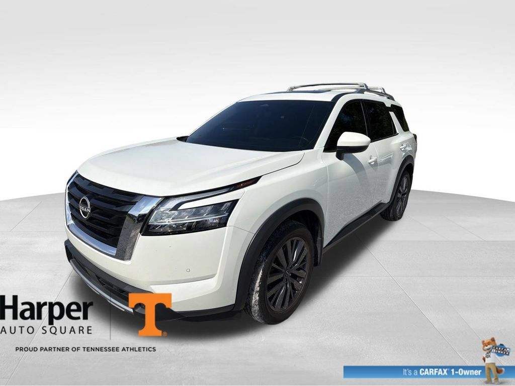 Used 2023 Nissan Pathfinder SL w/ SL Premium Package AWD/4WD image 1