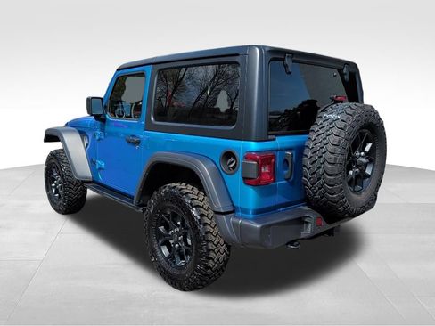 Used 2025 Jeep Wrangler Sport image 2