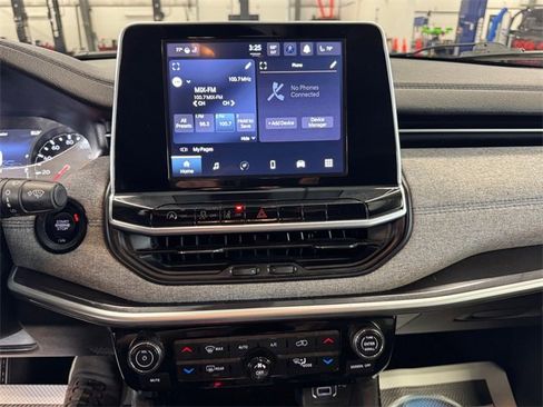 Used 2022 Jeep Compass Latitude w/ Convenience Group image 21