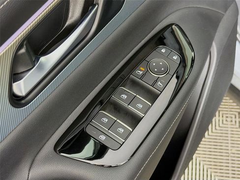 Used 2025 Nissan Murano SL AWD/4WD image 24