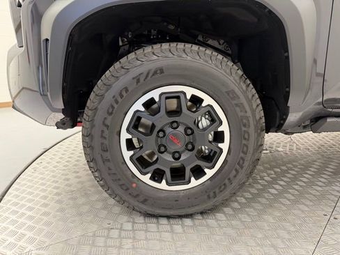 New 2026 Toyota Tacoma TRD Off-Road AWD/4WD image 16