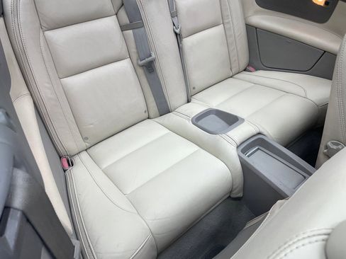 Used 2012 Volvo C70 T5 image 38