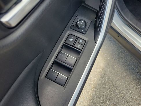 Used 2024 Toyota RAV4 XLE FWD image 14
