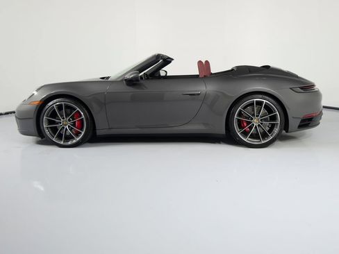 Certified 2022 Porsche 911 Cabriolet image 2