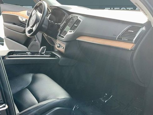 Used 2021 Volvo XC90 T8 Inscription Expression w/ Advanced Package image 20