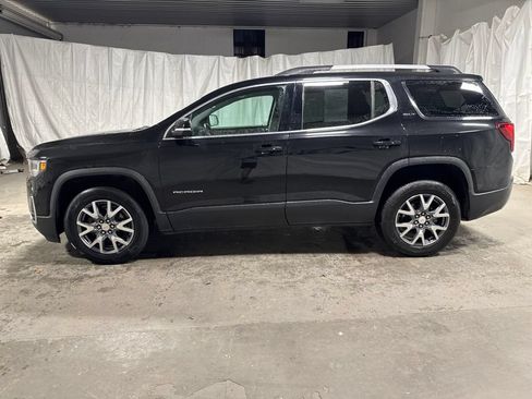 Used 2023 GMC Acadia SLT AWD/4WD image 4