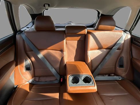 Used 2018 Subaru Outback 3.6R Touring w/ Popular Package #3 image 13