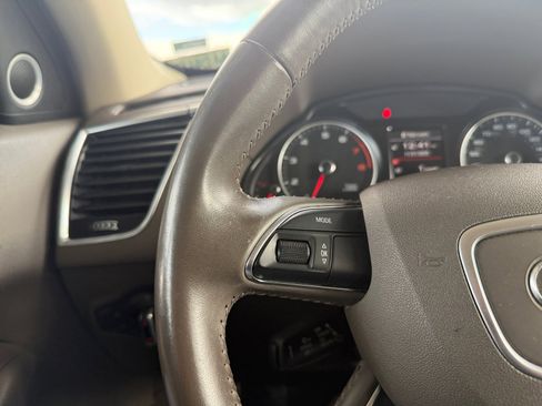 Used 2016 Audi Q5 2.0T Premium Plus w/ Technology Package image 18